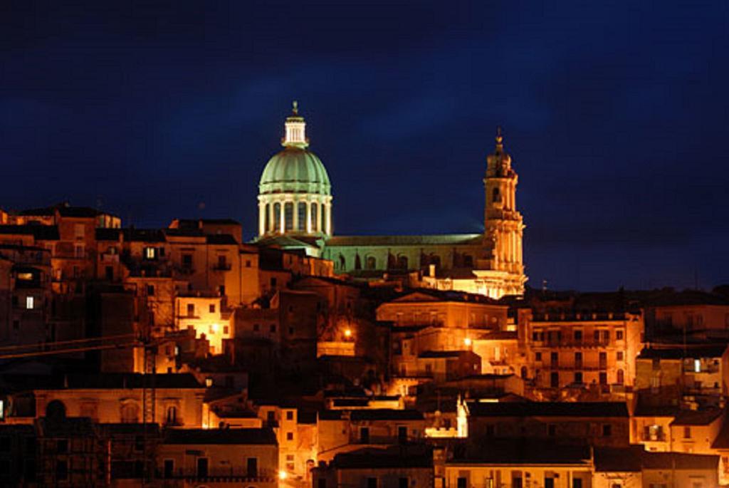 Ulivo Apartment Ragusa Exterior photo